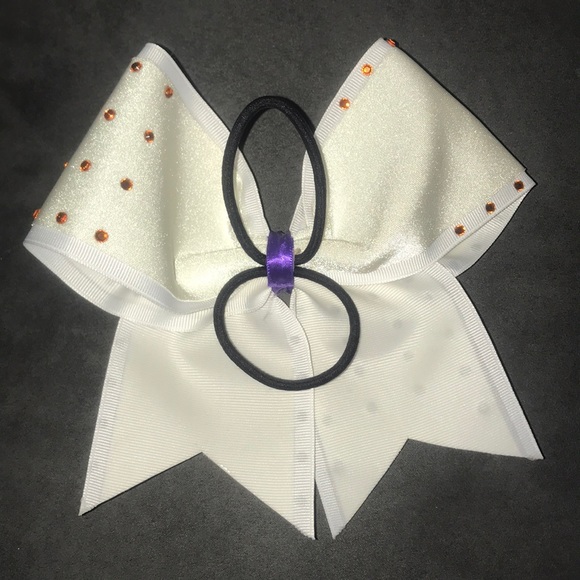 Hair bows - Picture 3 of 7